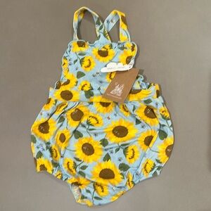 Angel Dear ruffle bib sunsuit